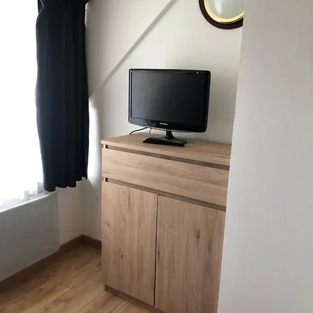 Piscine Cure Thermale 拉罗什波赛