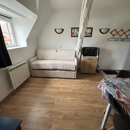 Piscine Cure Thermale 公寓 *