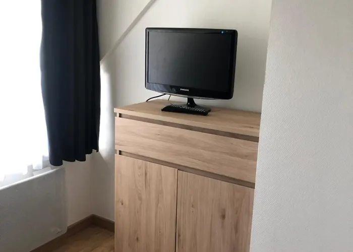 Piscine Cure Thermale 拉罗什波赛