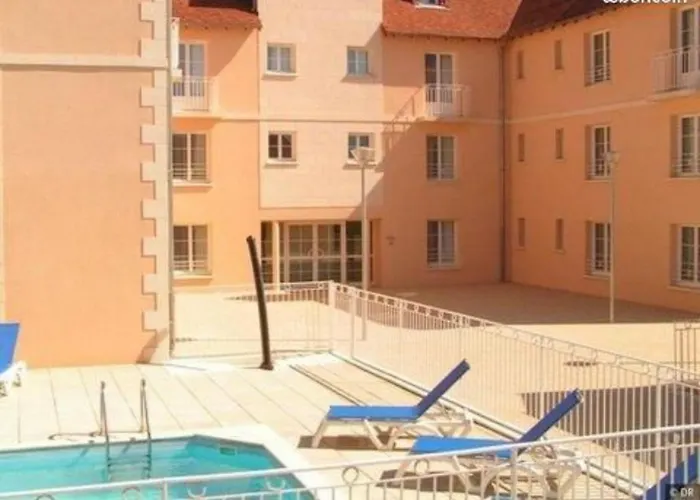 Piscine Cure Thermale 公寓 *